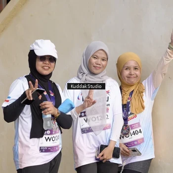 Runner Photo 7681653