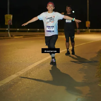 Runner Photo 7681661