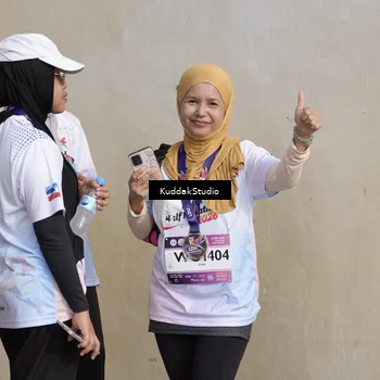 Runner Photo 7681676