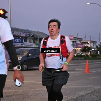 Runner Photo 7681696
