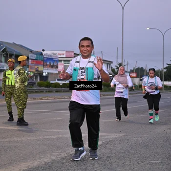 Runner Photo 7681697