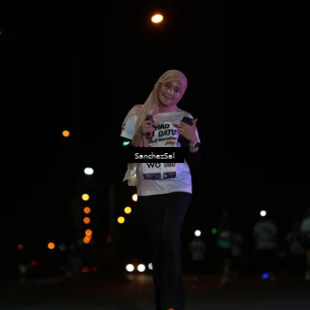 Runner Photo 7681699