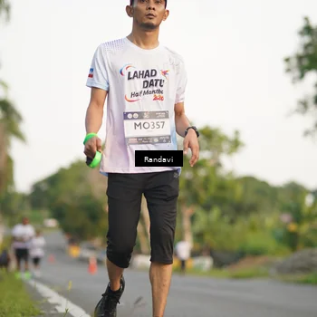 Runner Photo 7681710