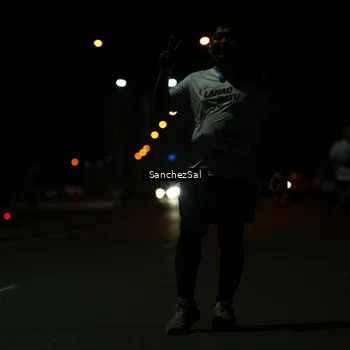 Runner Photo 7681714