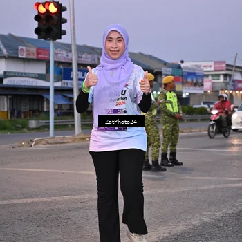 Runner Photo 7681732
