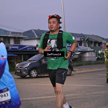 Runner Photo 7681752