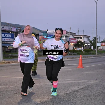 Runner Photo 7681788