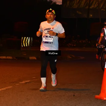 Runner Photo 7681794