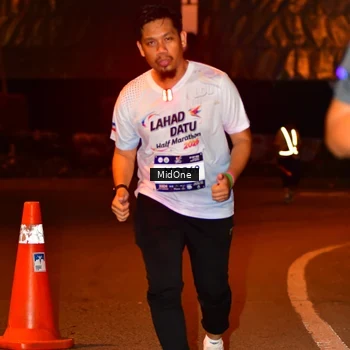 Runner Photo 7681807