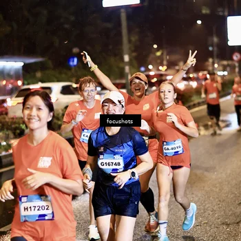 Runner Photo 7681877