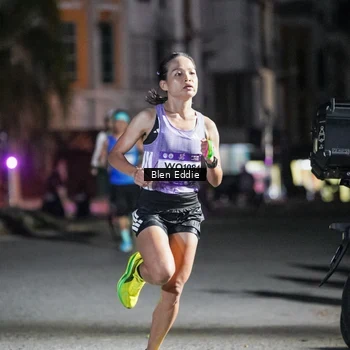 Runner Photo 7681881