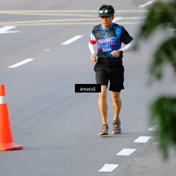 Runner Photo 7681882