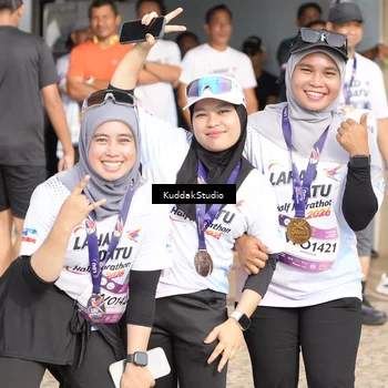 Runner Photo 7681891