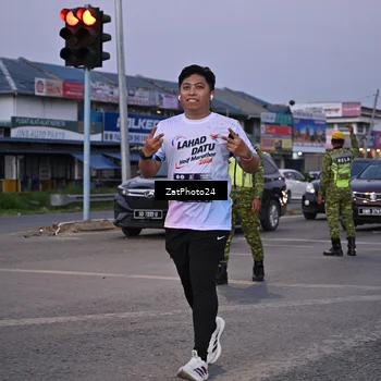 Runner Photo 7681897