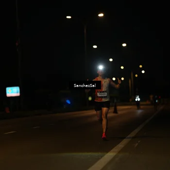 Runner Photo 7681915