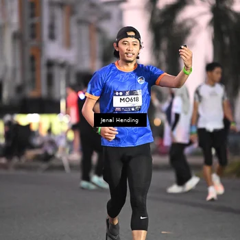 Runner Photo 7681966