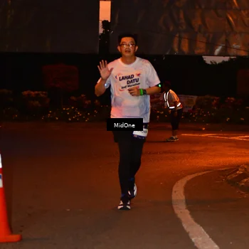 Runner Photo 7682009