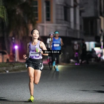Runner Photo 7682027