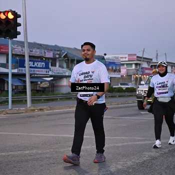 Runner Photo 7682030