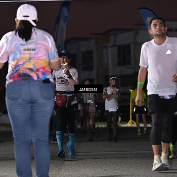 Runner Photo 7682046