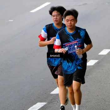 Runner Photo 7682048