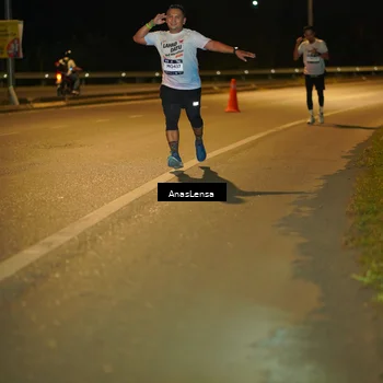 Runner Photo 7682050