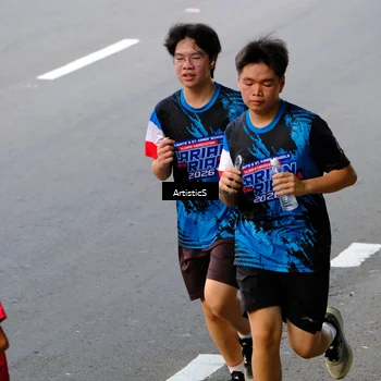 Runner Photo 7682058