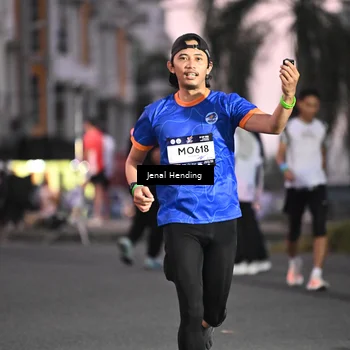 Runner Photo 7682127