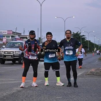 Runner Photo 7682134