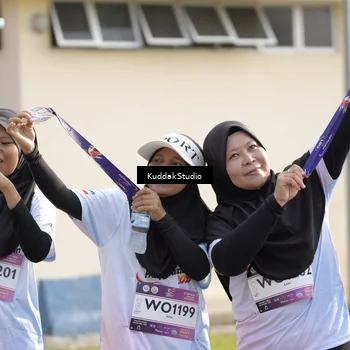 Runner Photo 7682156