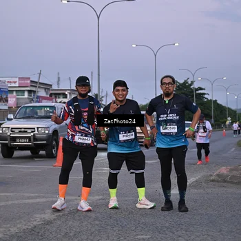 Runner Photo 7682157