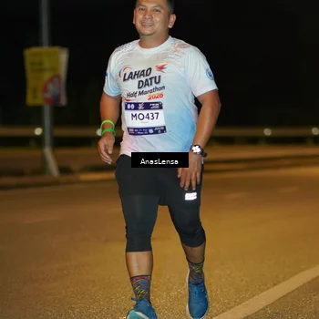 Runner Photo 7682173