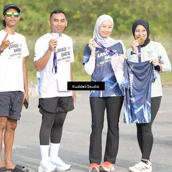 Runner Photo 7682177