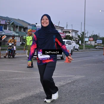 Runner Photo 7682181