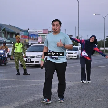 Runner Photo 7682185