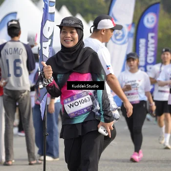 Runner Photo 7682186