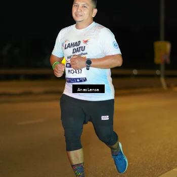 Runner Photo 7682196