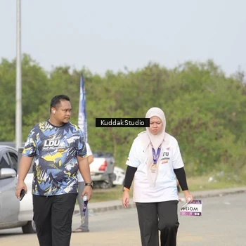 Runner Photo 7682205