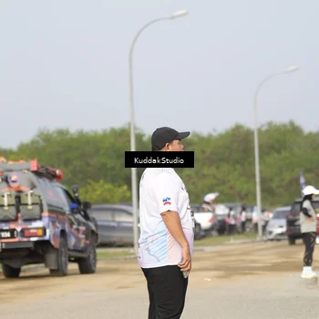 Runner Photo 7682223