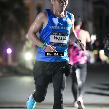 Runner Photo 7682230