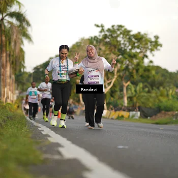 Runner Photo 7682238