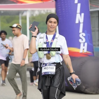 Runner Photo 7682282