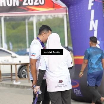 Runner Photo 7682297