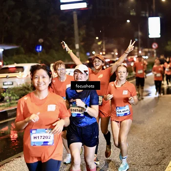 Runner Photo 7682299