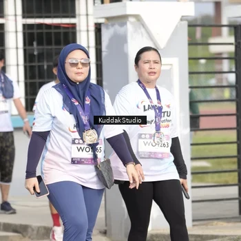 Runner Photo 7682307