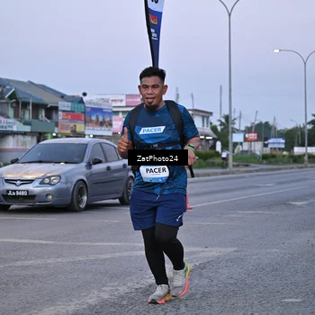 Runner Photo 7682316