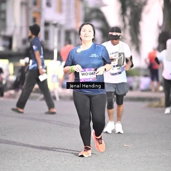 Runner Photo 7682335