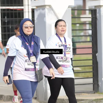 Runner Photo 7682337
