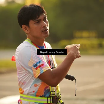 Runner Photo 7682376