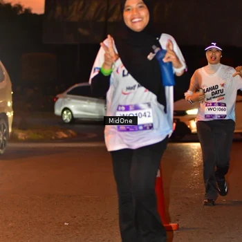 Runner Photo 7682379